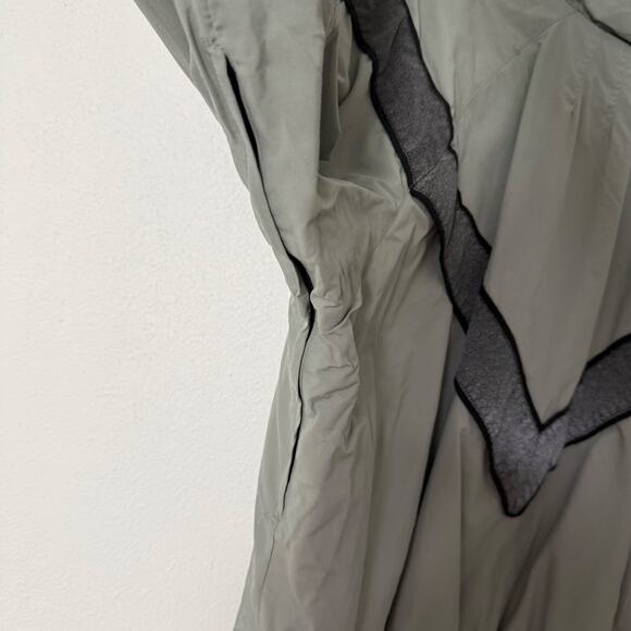 US Army IPFU Men's Gray Physical Fitness Training Jacket Size Large Short - Picture 10 of 14